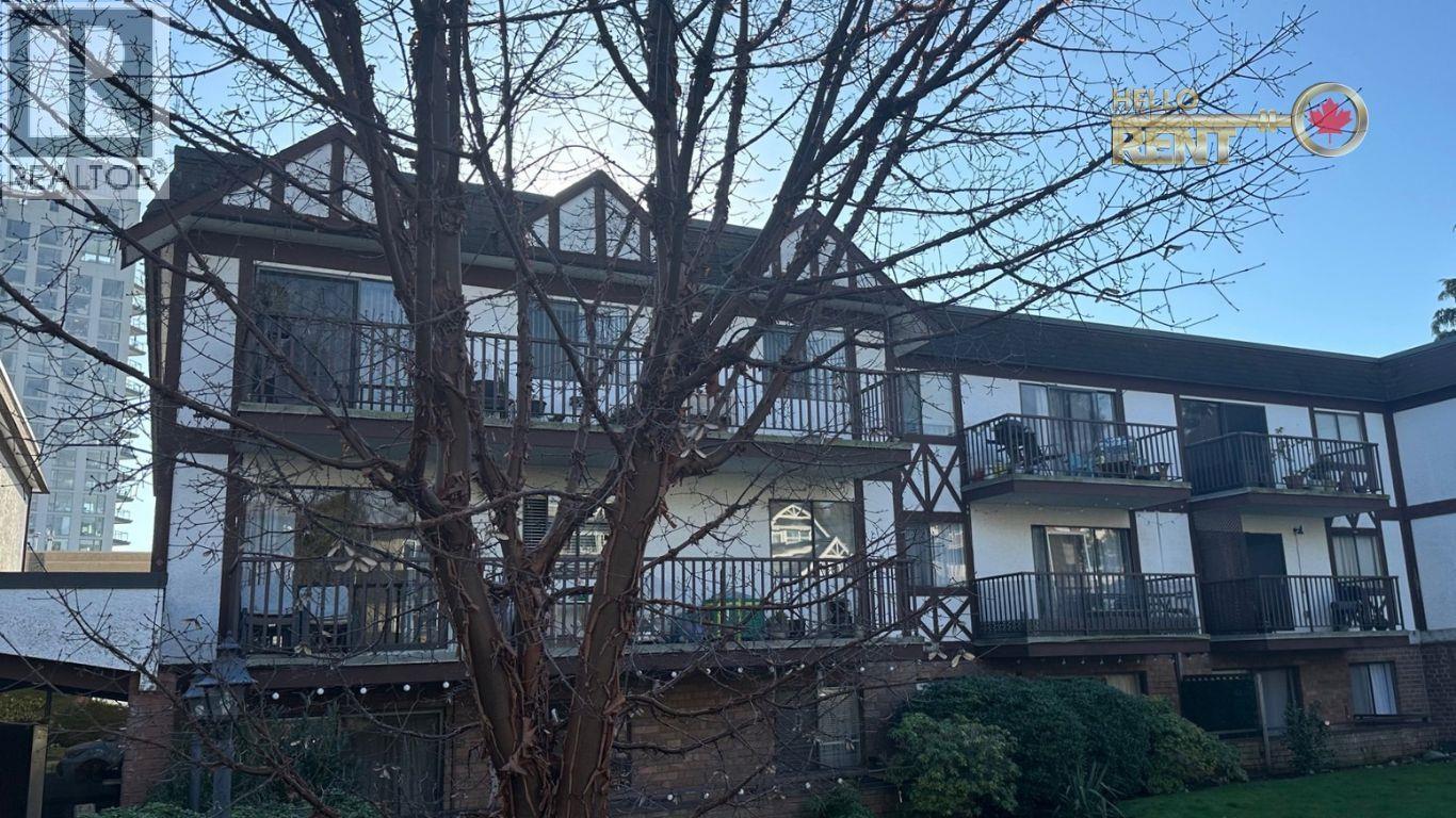 208 131 W 4TH STREET, North Vancouver