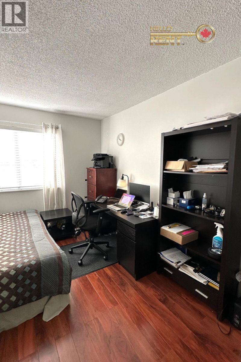 208 131 W 4TH STREET, North Vancouver