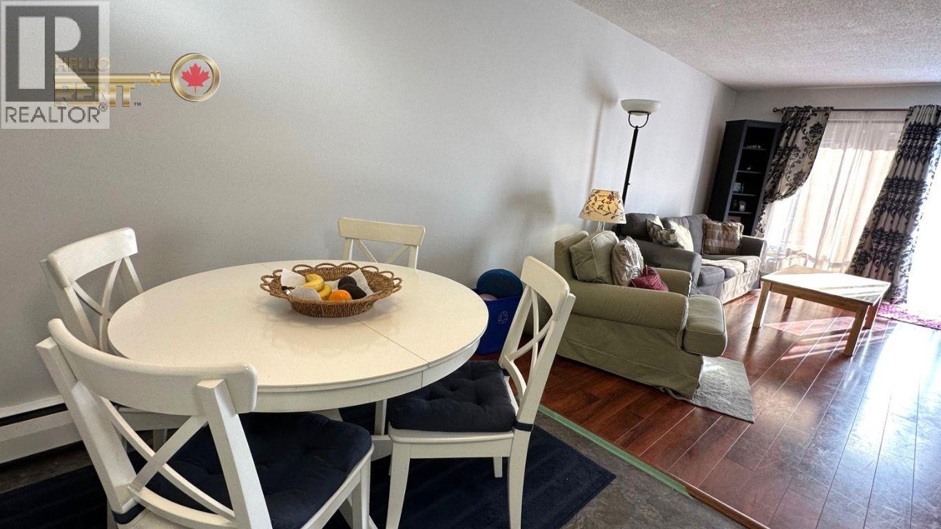 208 131 W 4TH STREET, North Vancouver