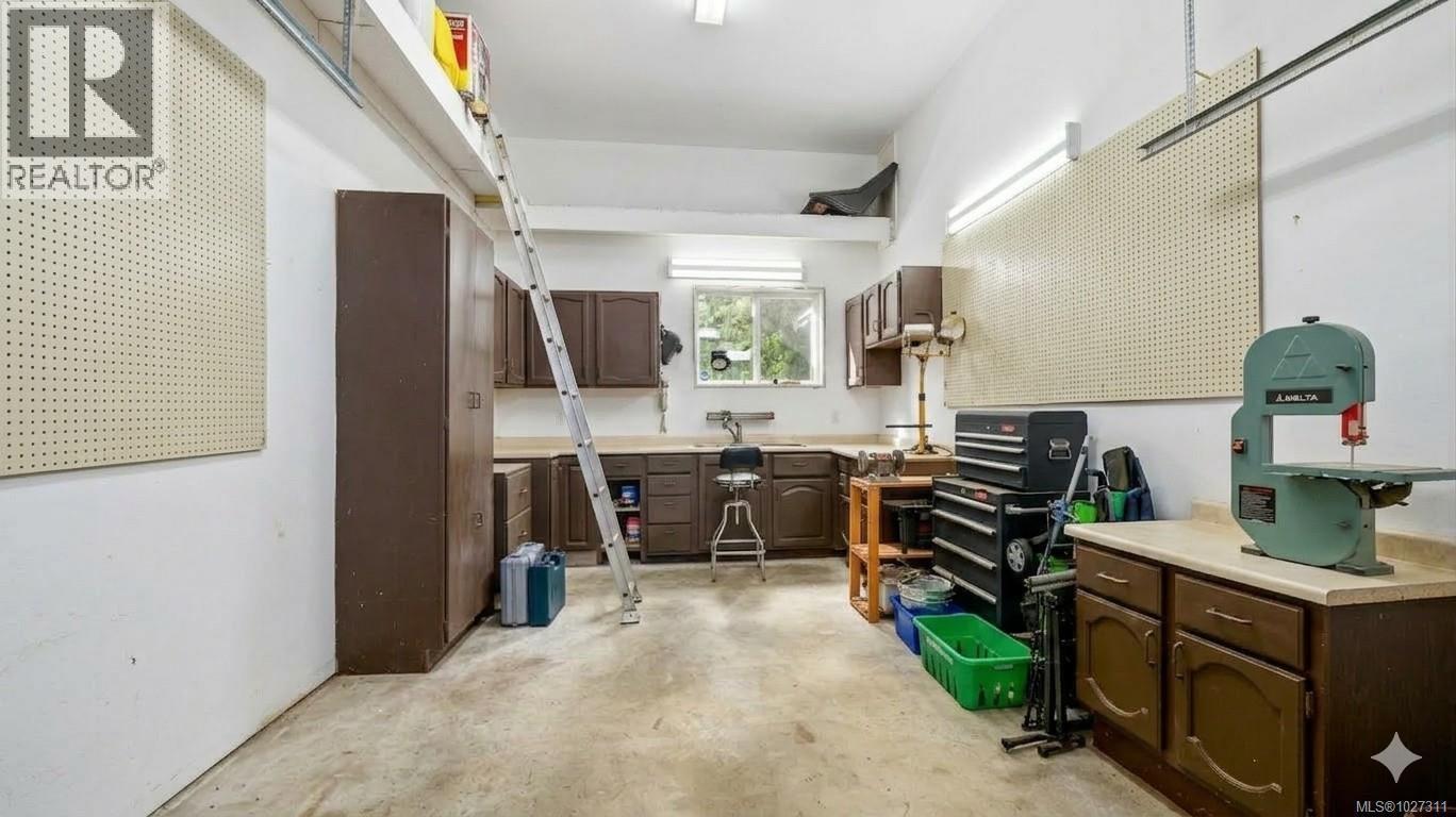 6503 WALKER FRONTAGE RD - 32