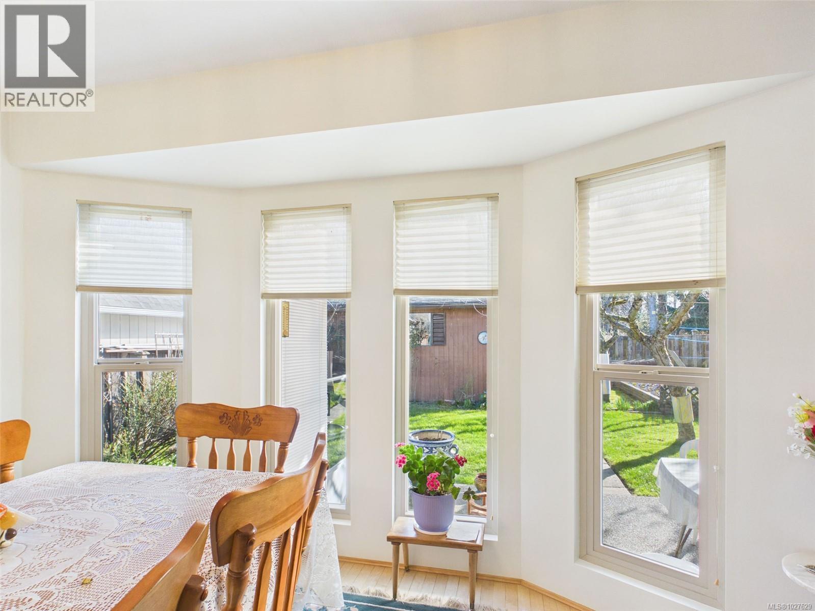 792 Daffodil Dr, Parksville