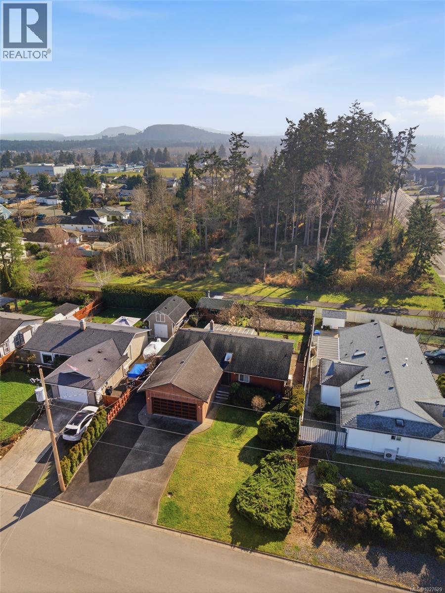 792 Daffodil Dr, Parksville