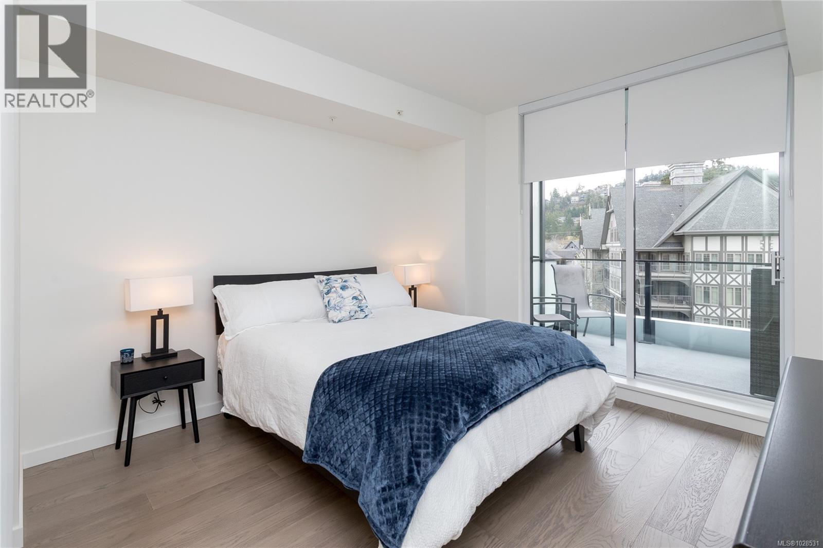 915 2000 Hannington Road, Langford