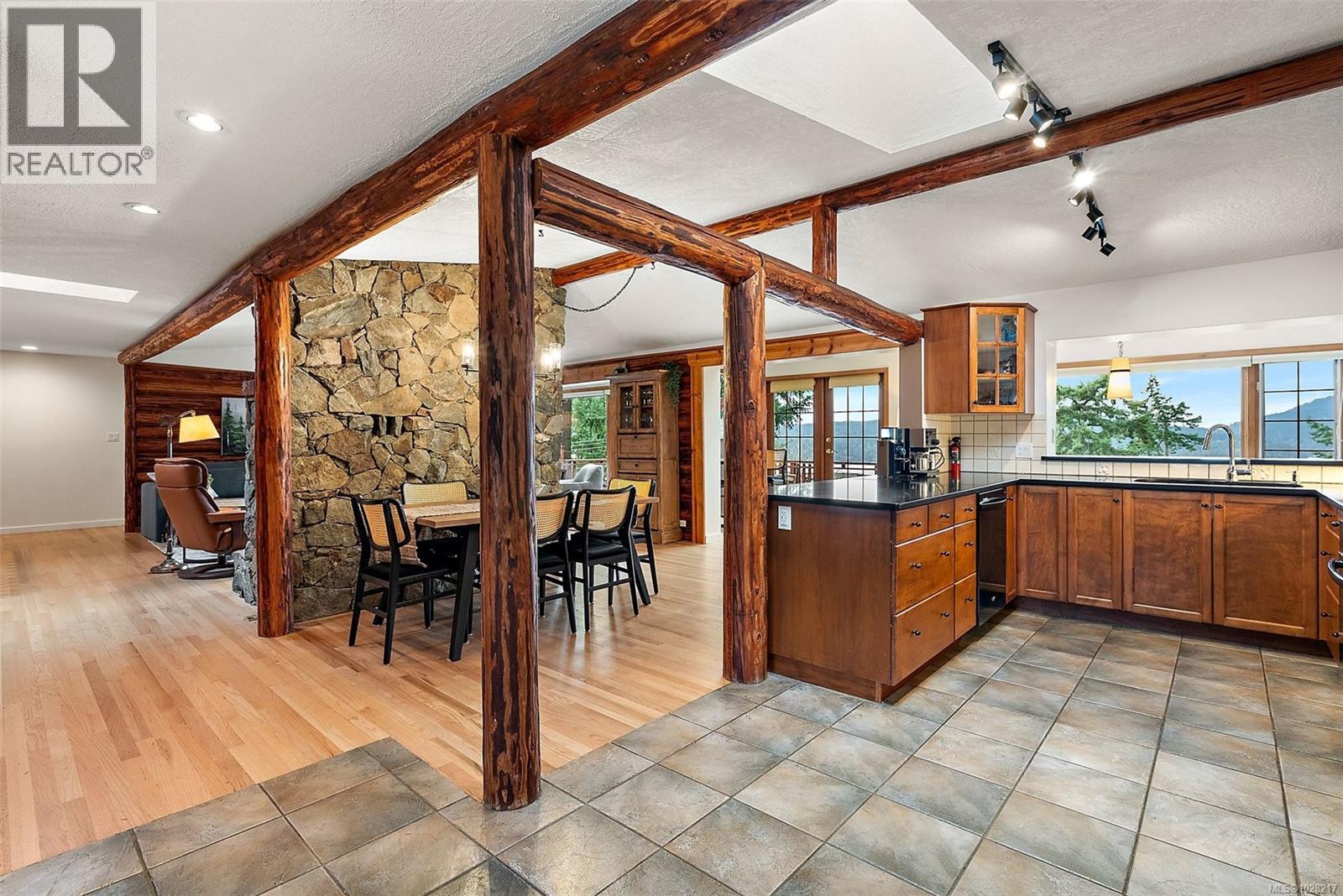 539 Bayview Pl, Duncan