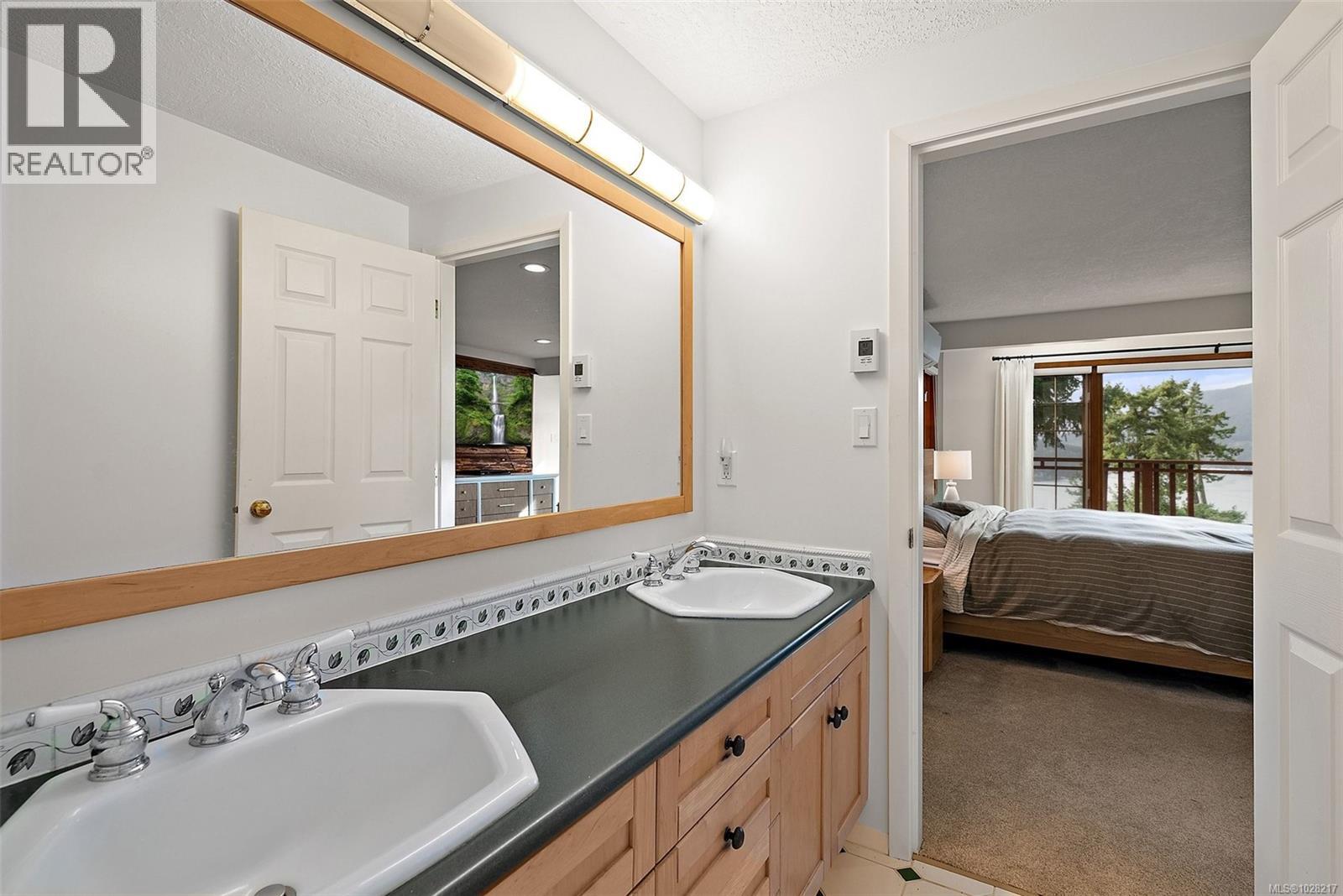 539 Bayview Pl, Duncan