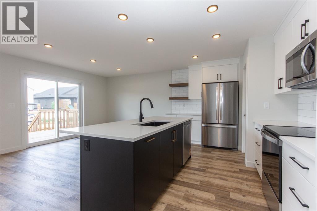 38 Lincoln Street, Sylvan Lake