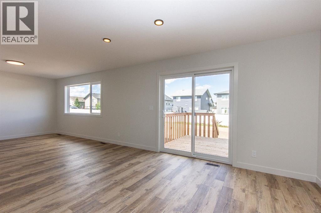 38 Lincoln Street, Sylvan Lake