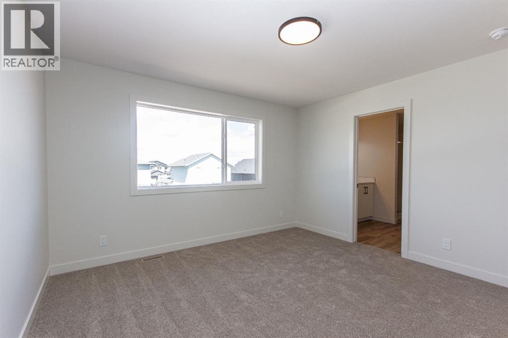 38 Lincoln Street, Sylvan Lake