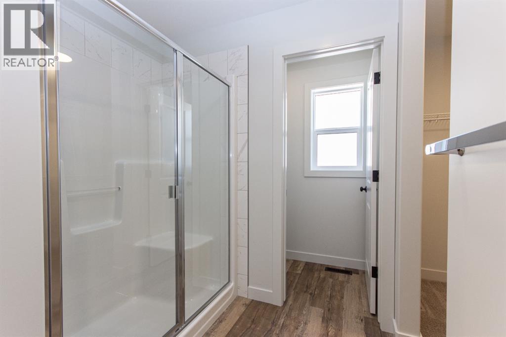 38 Lincoln Street, Sylvan Lake