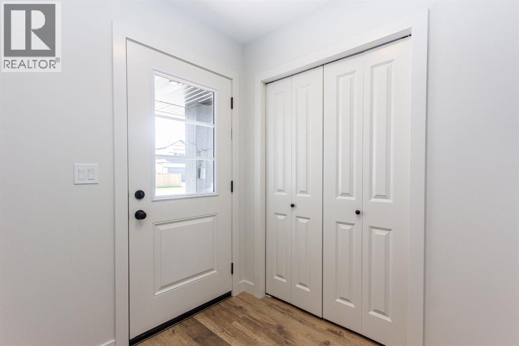 38 Lincoln Street, Sylvan Lake