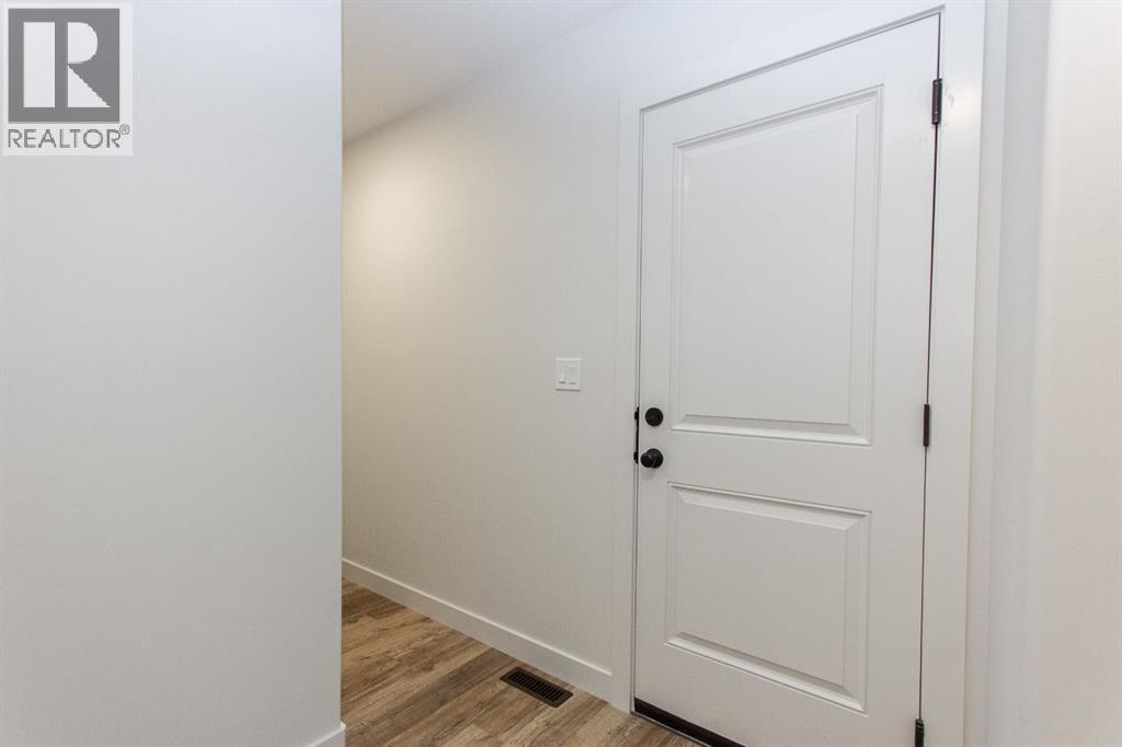 38 Lincoln Street, Sylvan Lake