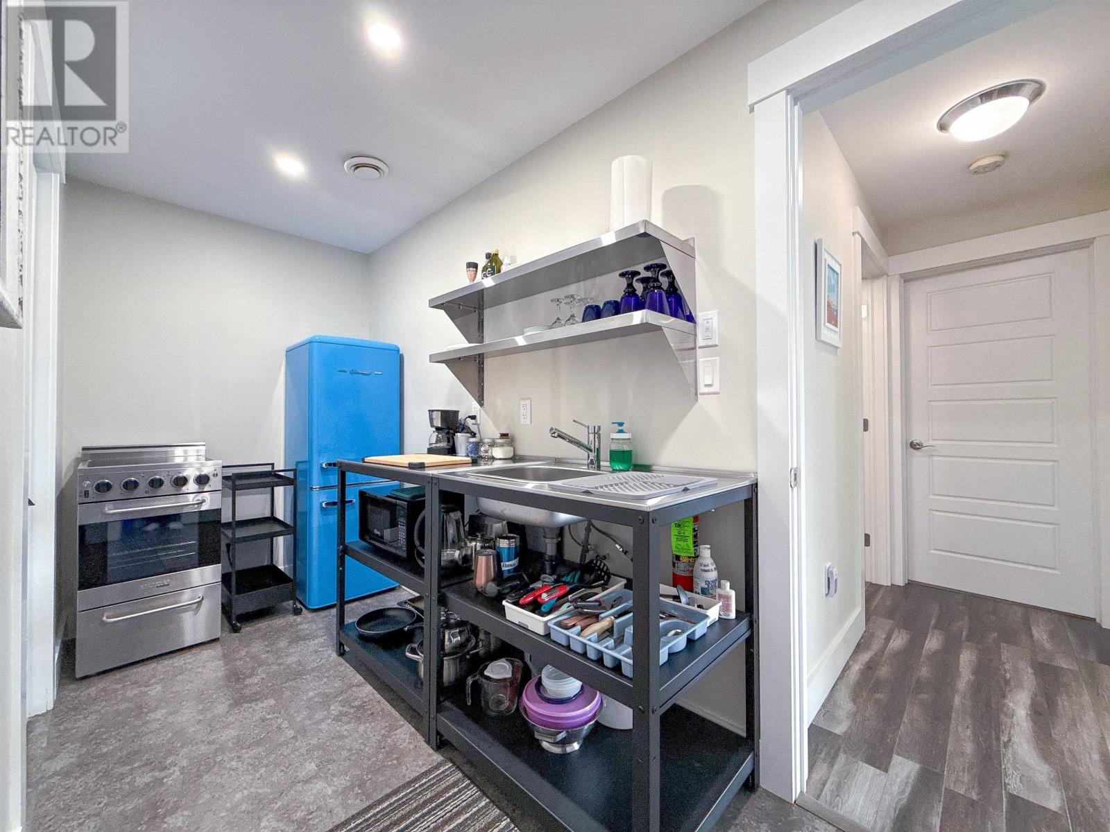 26 Allen Street - 41