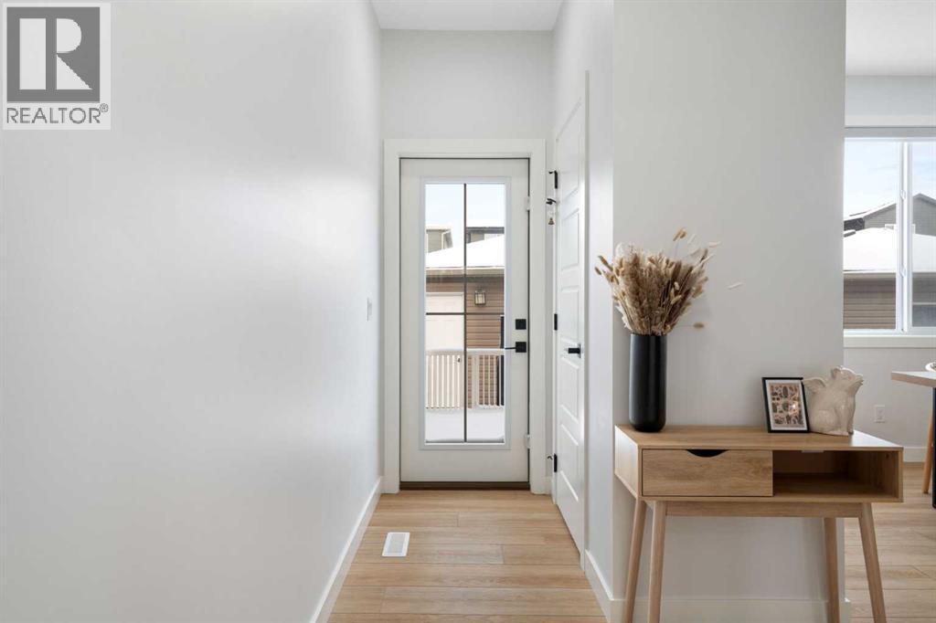 Single Family House for Sale in  Ambleton Drive NW Moraine Calgary 