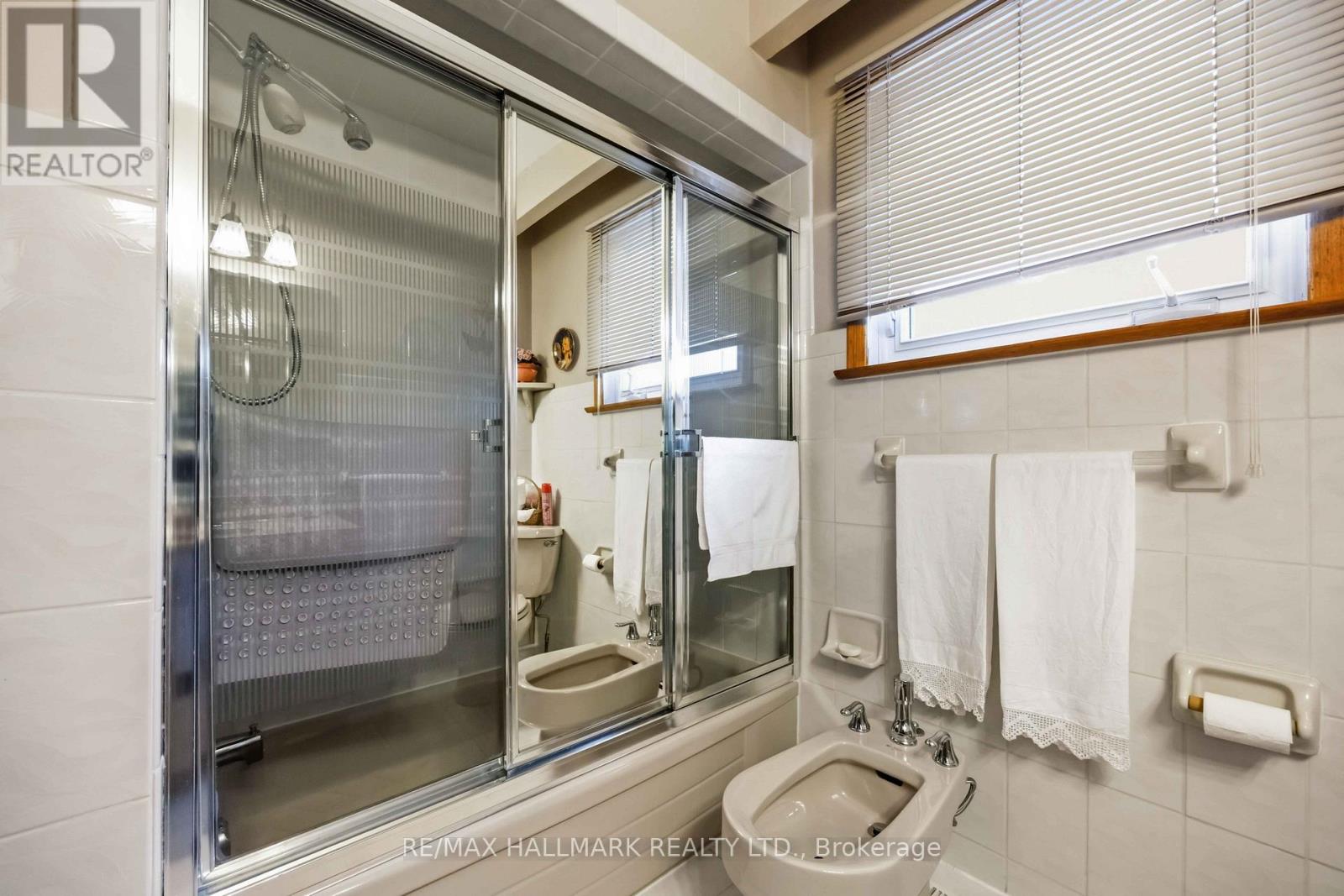 47 PAULVALE CRESCENT - 24