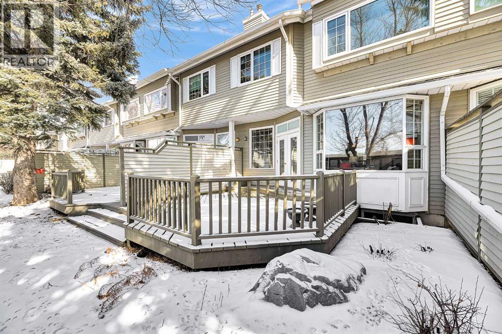 Single Family House for Sale in    Street NW Varsity Calgary 