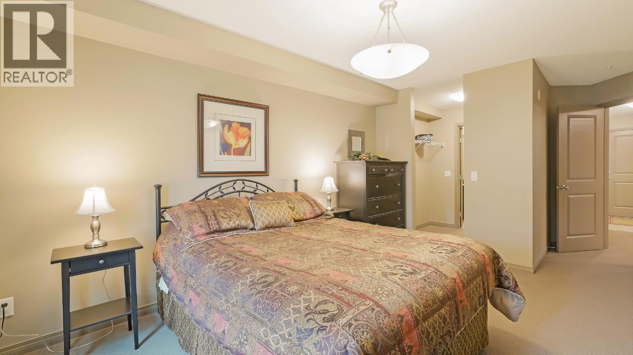 4874 STANLEY Street Unit# 107, Radium Hot Springs