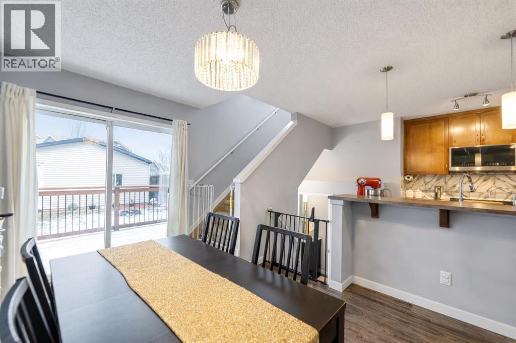 Single Family House for Sale in  New Brighton Landing SE New Brighton Calgary 