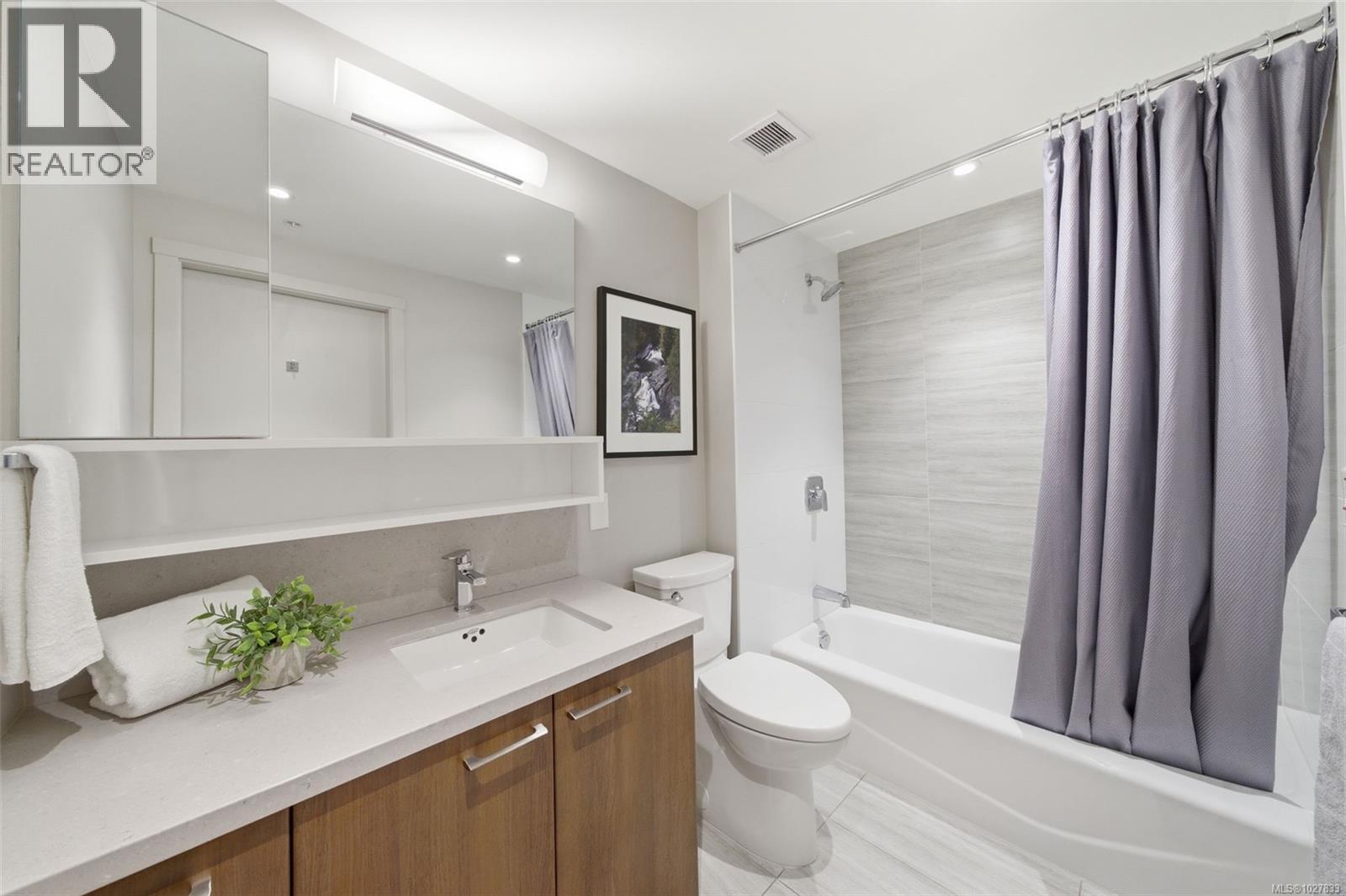 1501 777 Belleville Street, Victoria