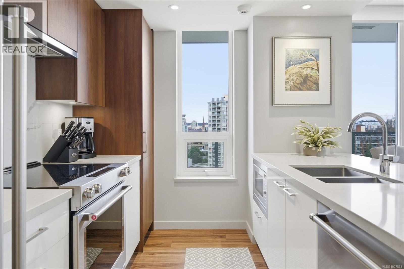 1501 777 Belleville Street, Victoria