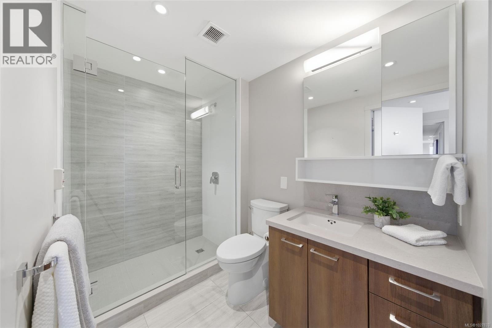 1501 777 Belleville Street, Victoria