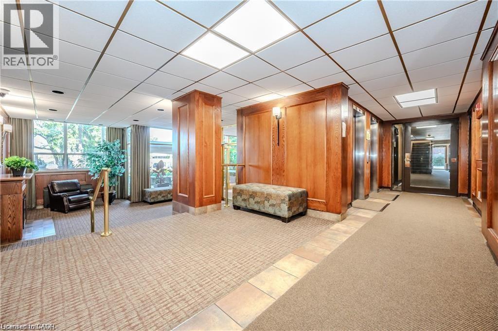 #703 45 WESTMOUNT ROAD N - 10