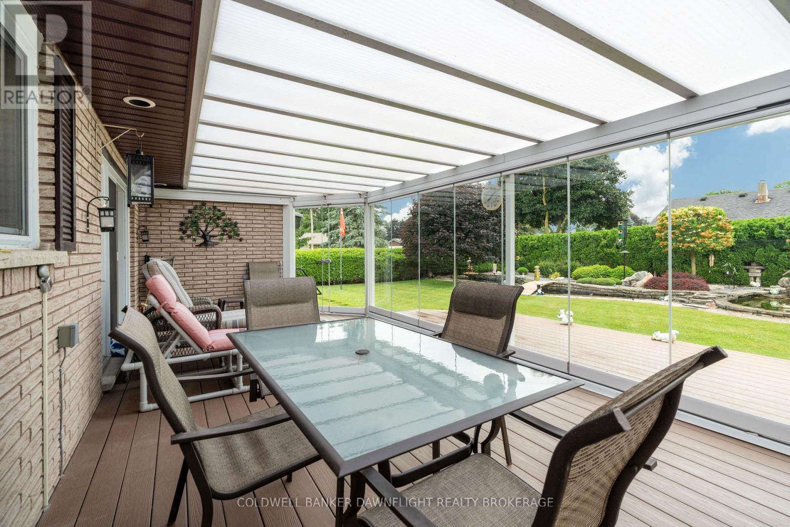 154 GIDLEY STREET W, South Huron (Exeter), Ontario, N0M1S2 — Photo 2