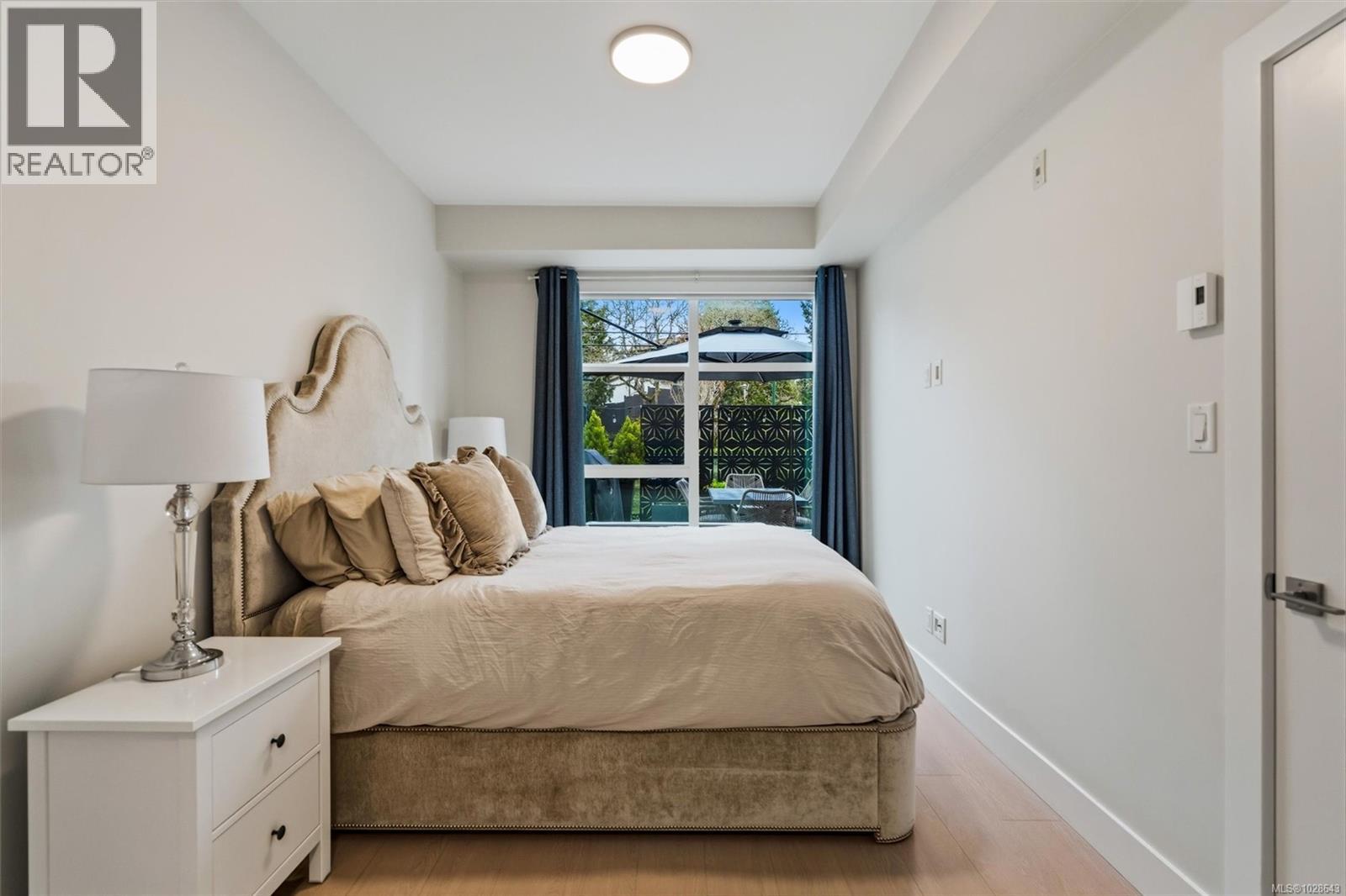 #205 1450 GLENTANA RD - 16