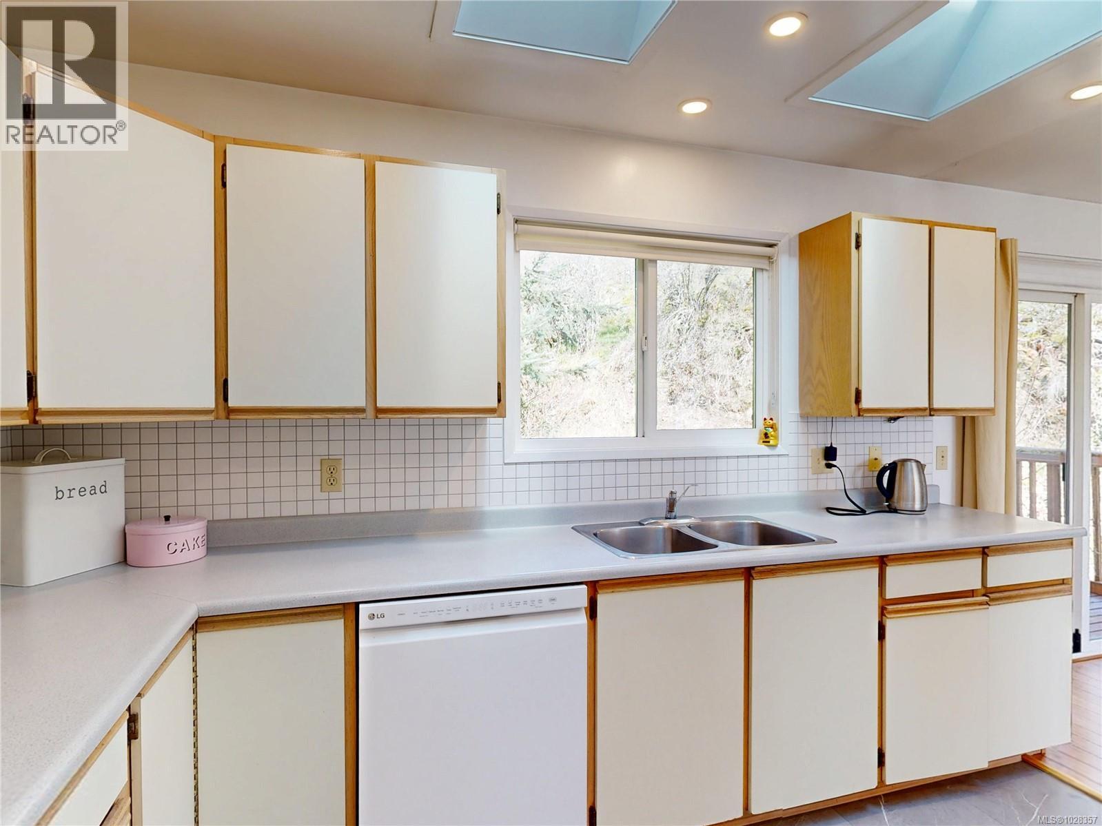 2065 ARLEIGH PL - 23