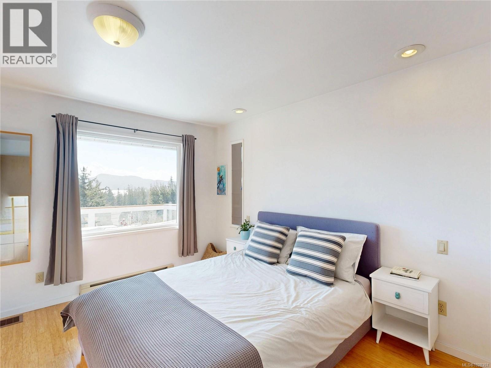 2065 ARLEIGH PL - 32