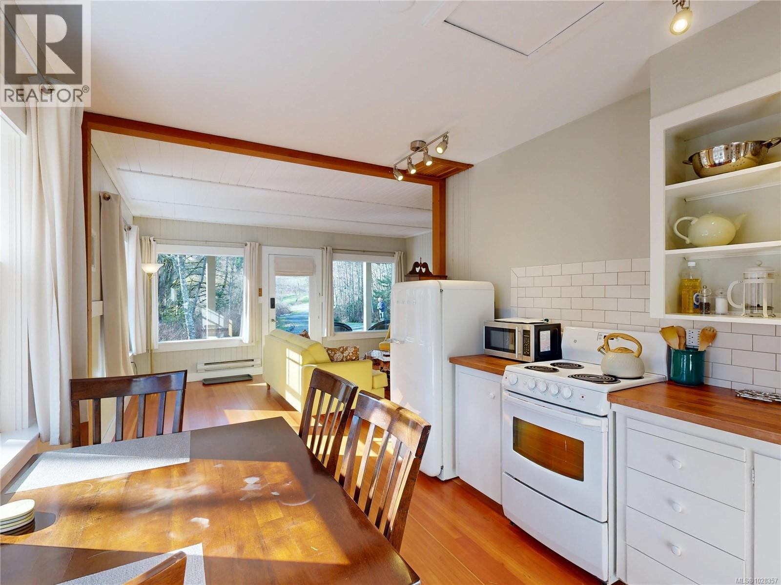 2065 ARLEIGH PL - 83