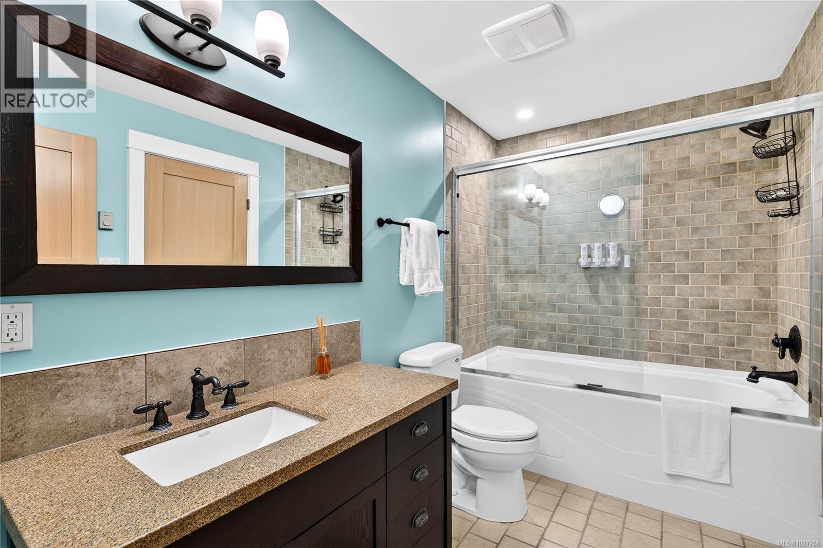 37 315 Robinson Road, Salt Spring