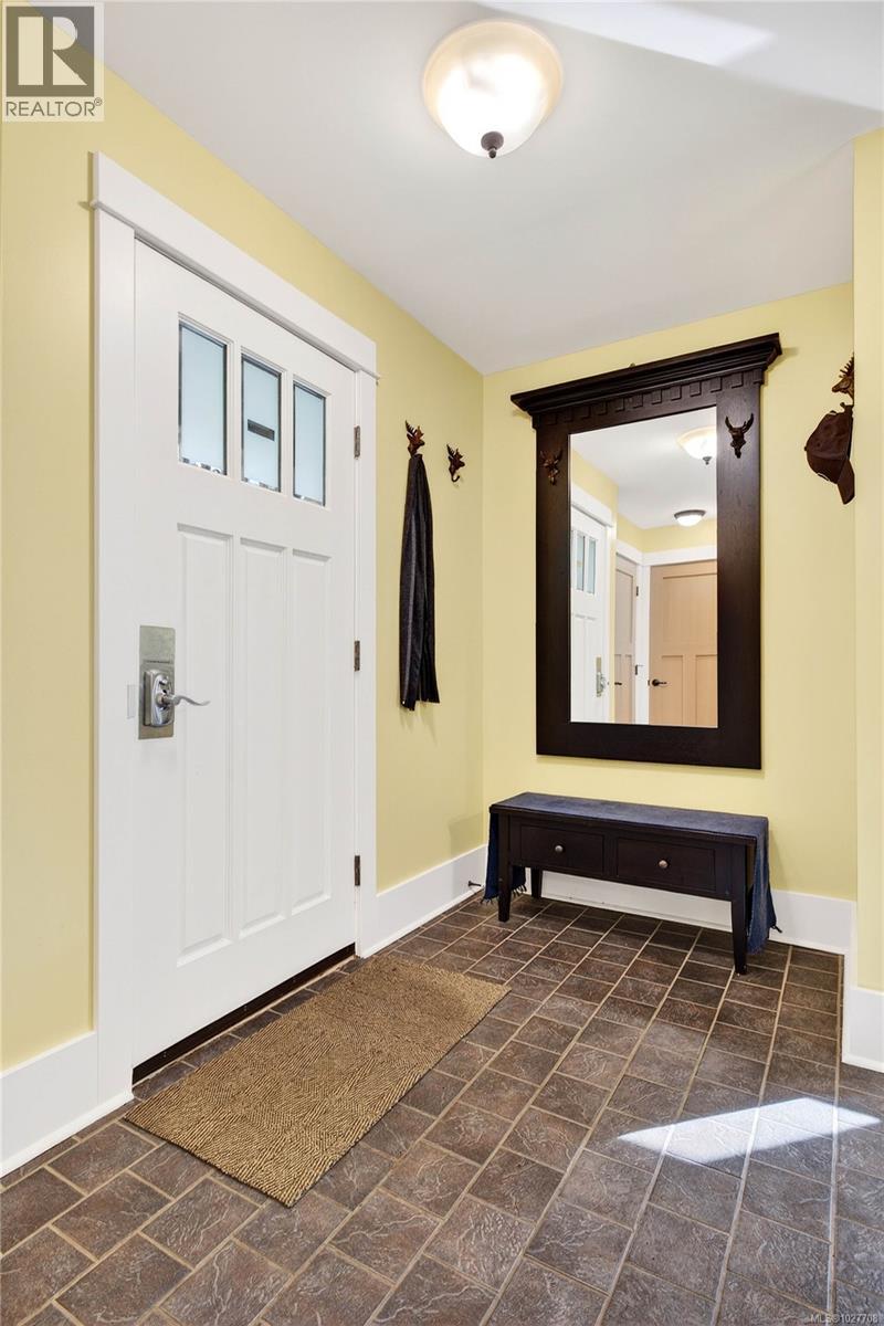 37 315 Robinson Road, Salt Spring