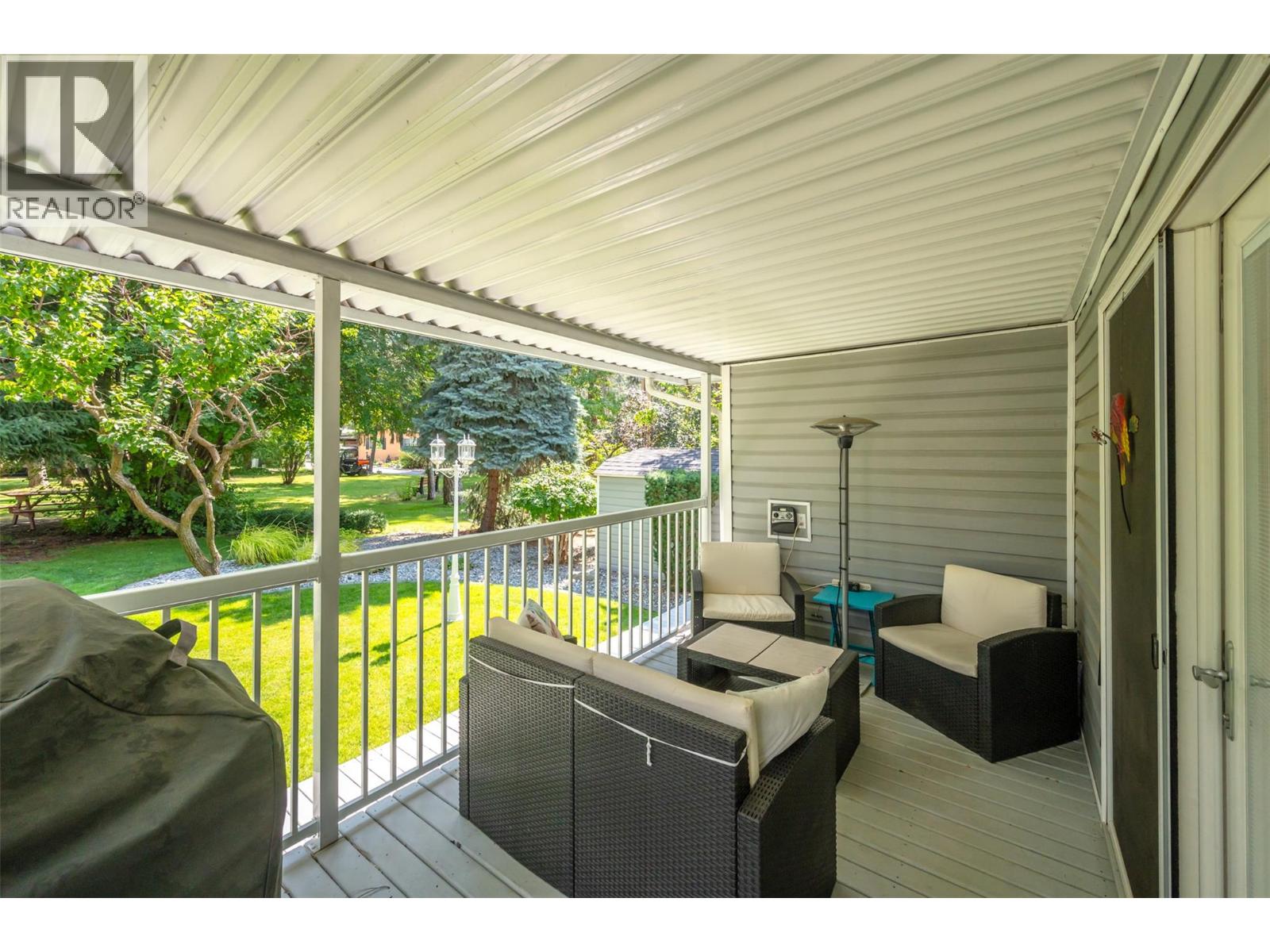 8487 97 Highway Unit# 18, Oliver