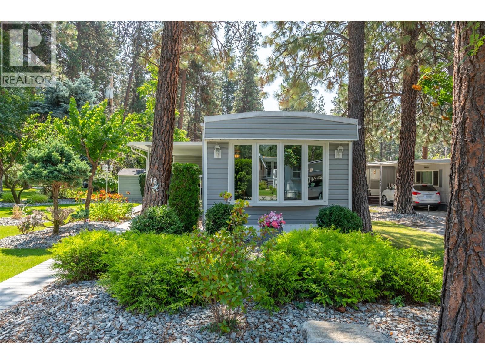 8487 97 Highway Unit# 18, Oliver