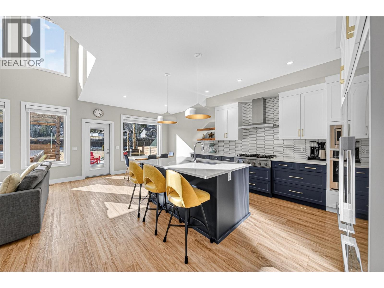 2403 Osprey Court, Sparwood