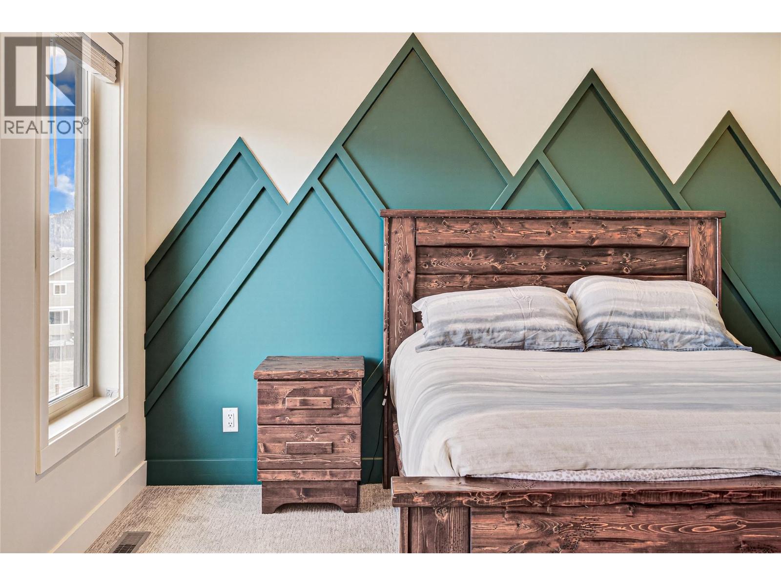 2403 Osprey Court, Sparwood