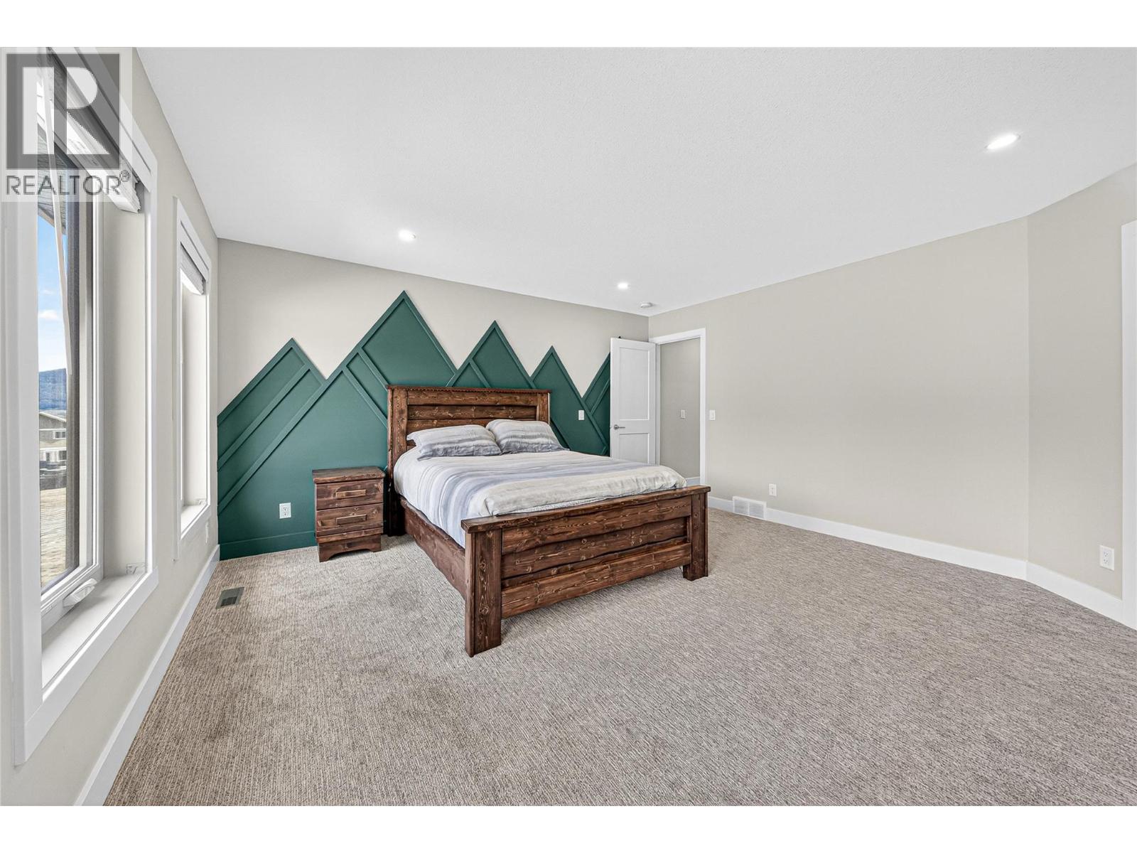 2403 Osprey Court, Sparwood