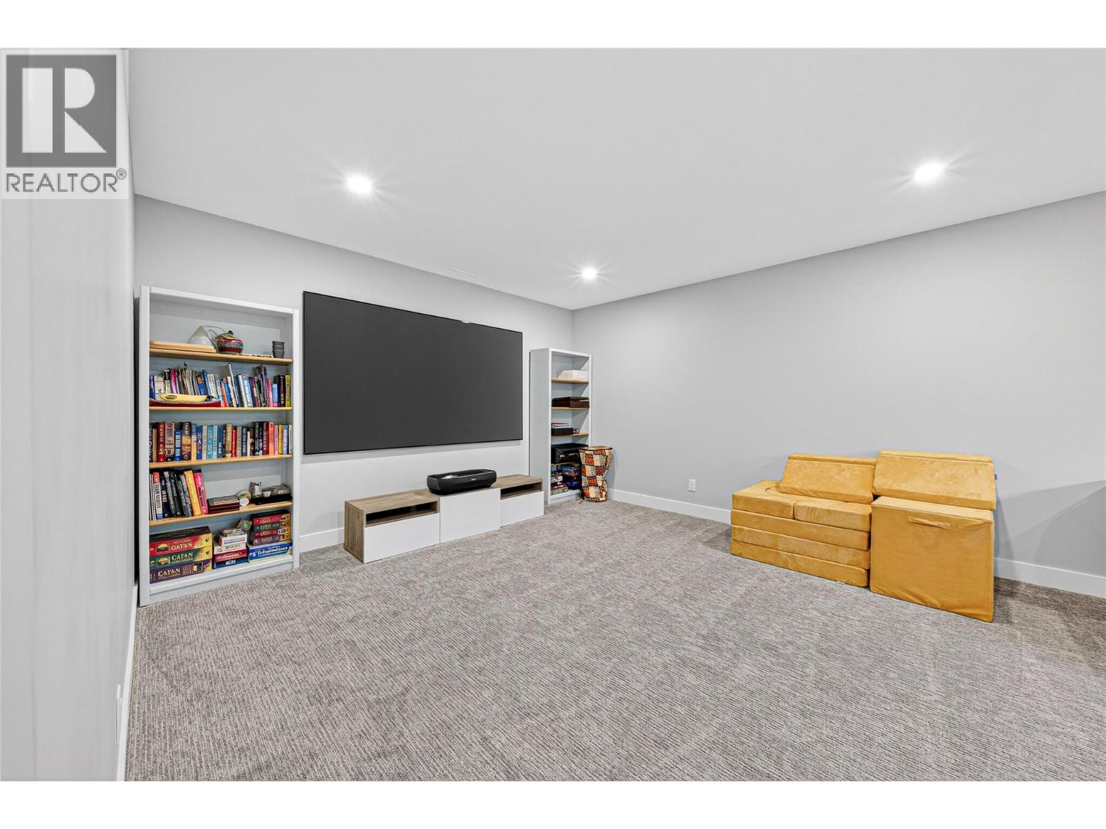 2403 Osprey Court, Sparwood