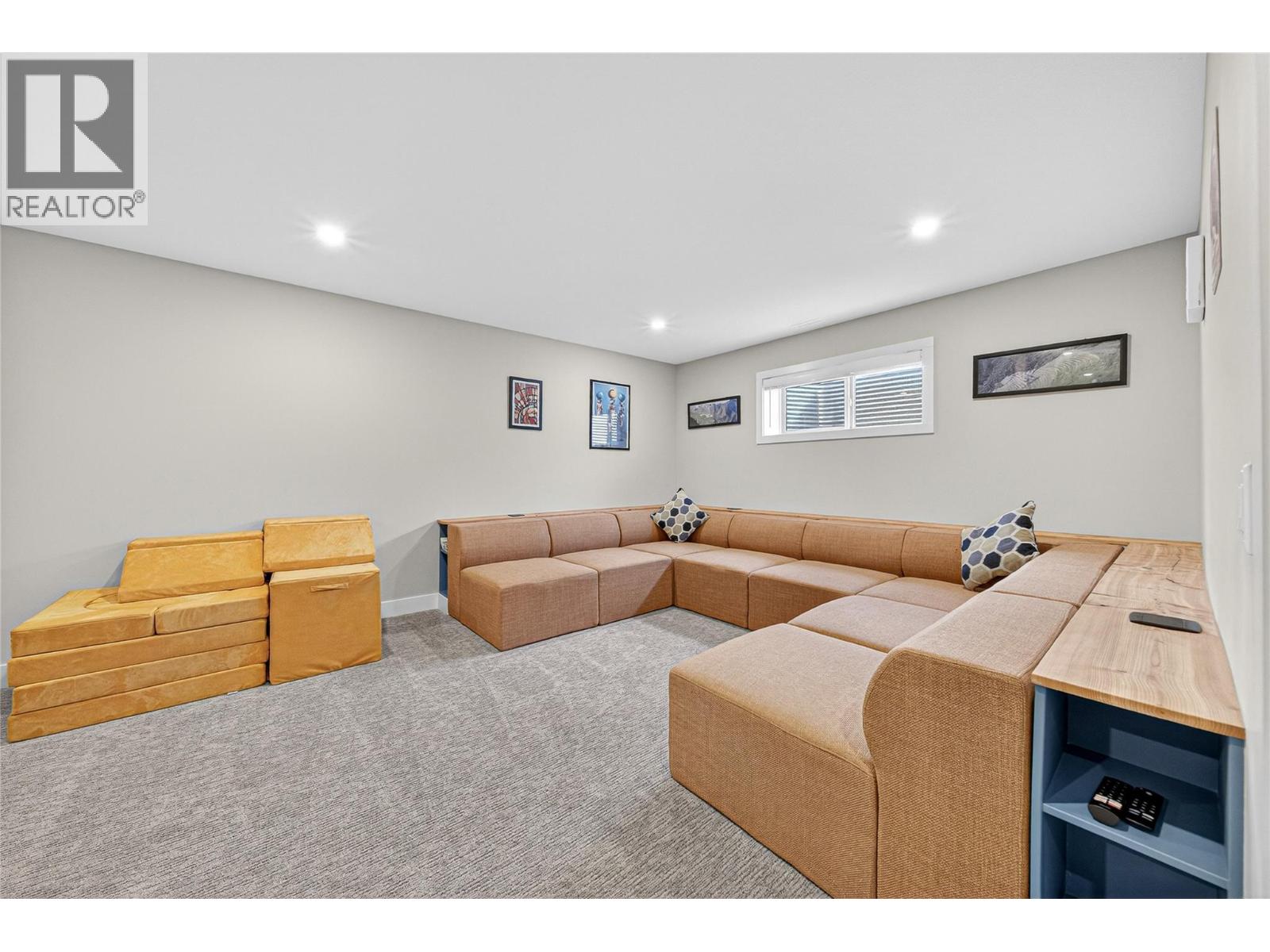 2403 Osprey Court, Sparwood