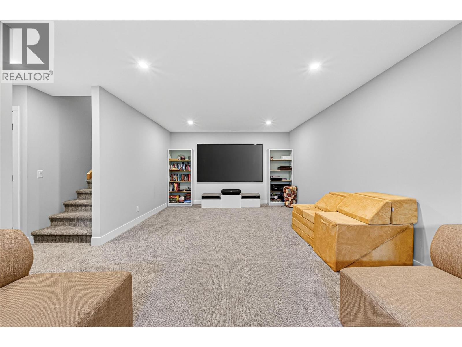 2403 Osprey Court, Sparwood