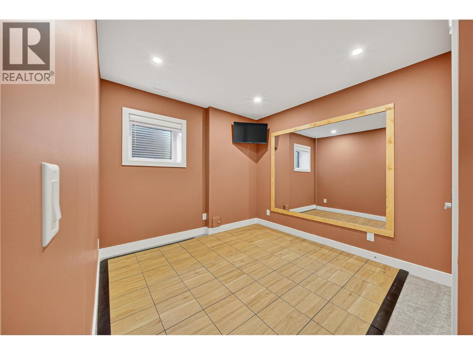 2403 Osprey Court, Sparwood