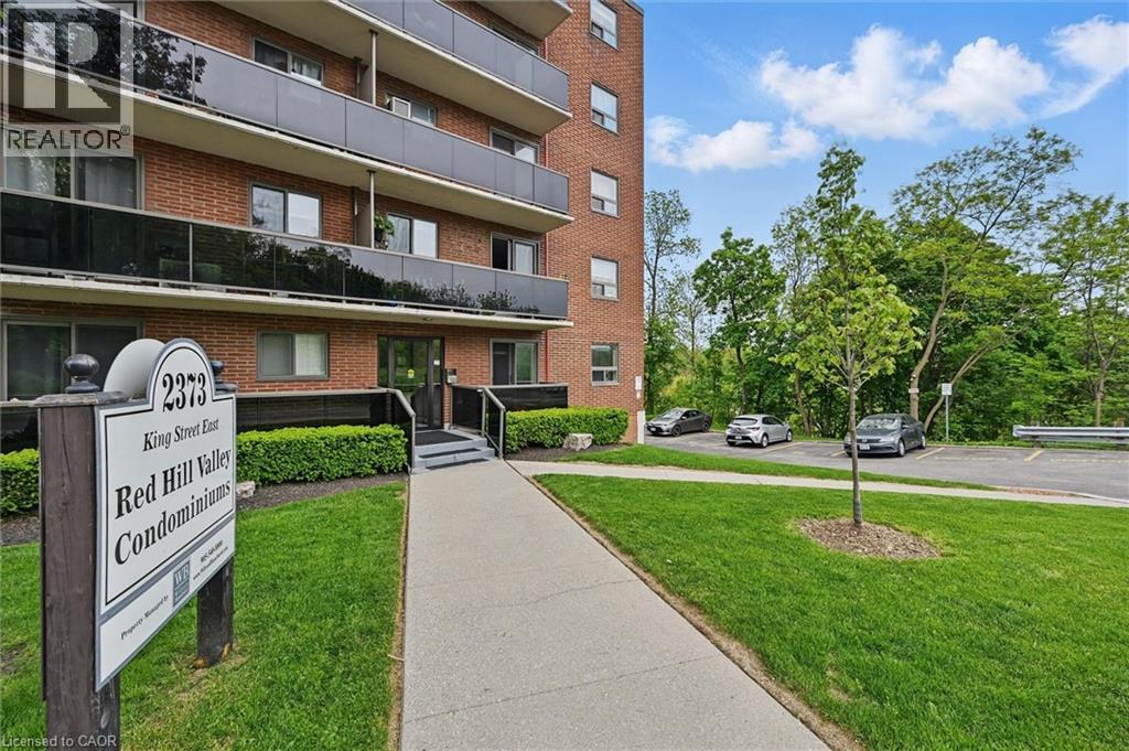 #43 2373 KING STREET E - 1