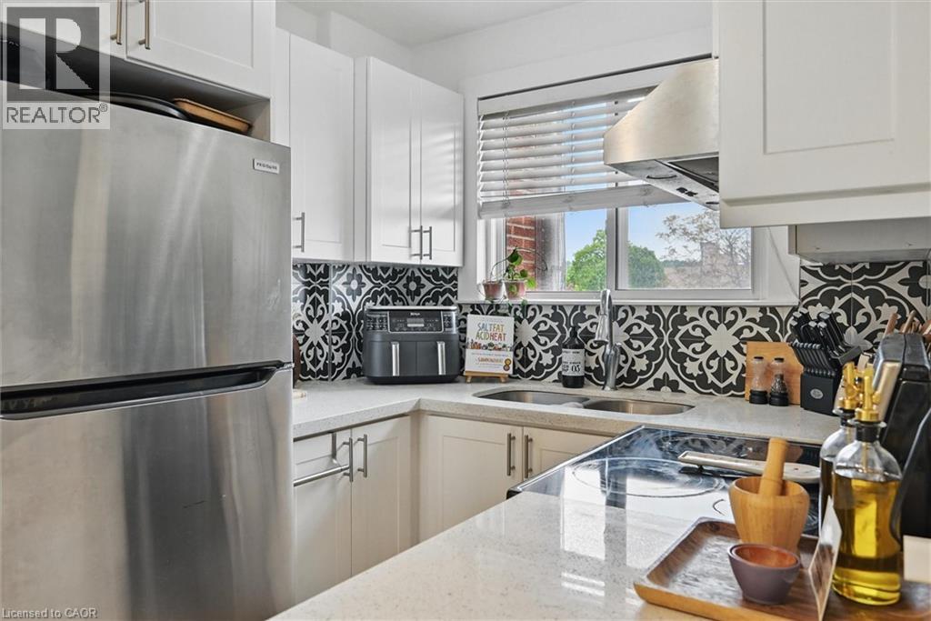 #43 2373 KING STREET E - 10