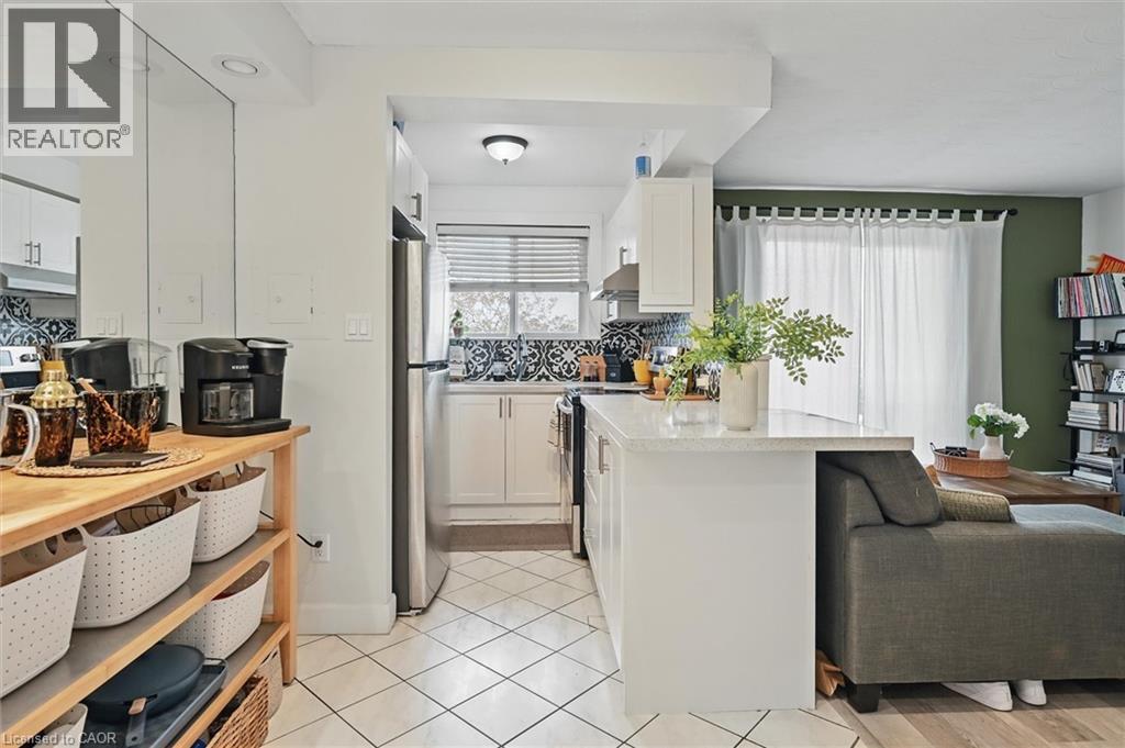 #43 2373 KING STREET E - 8