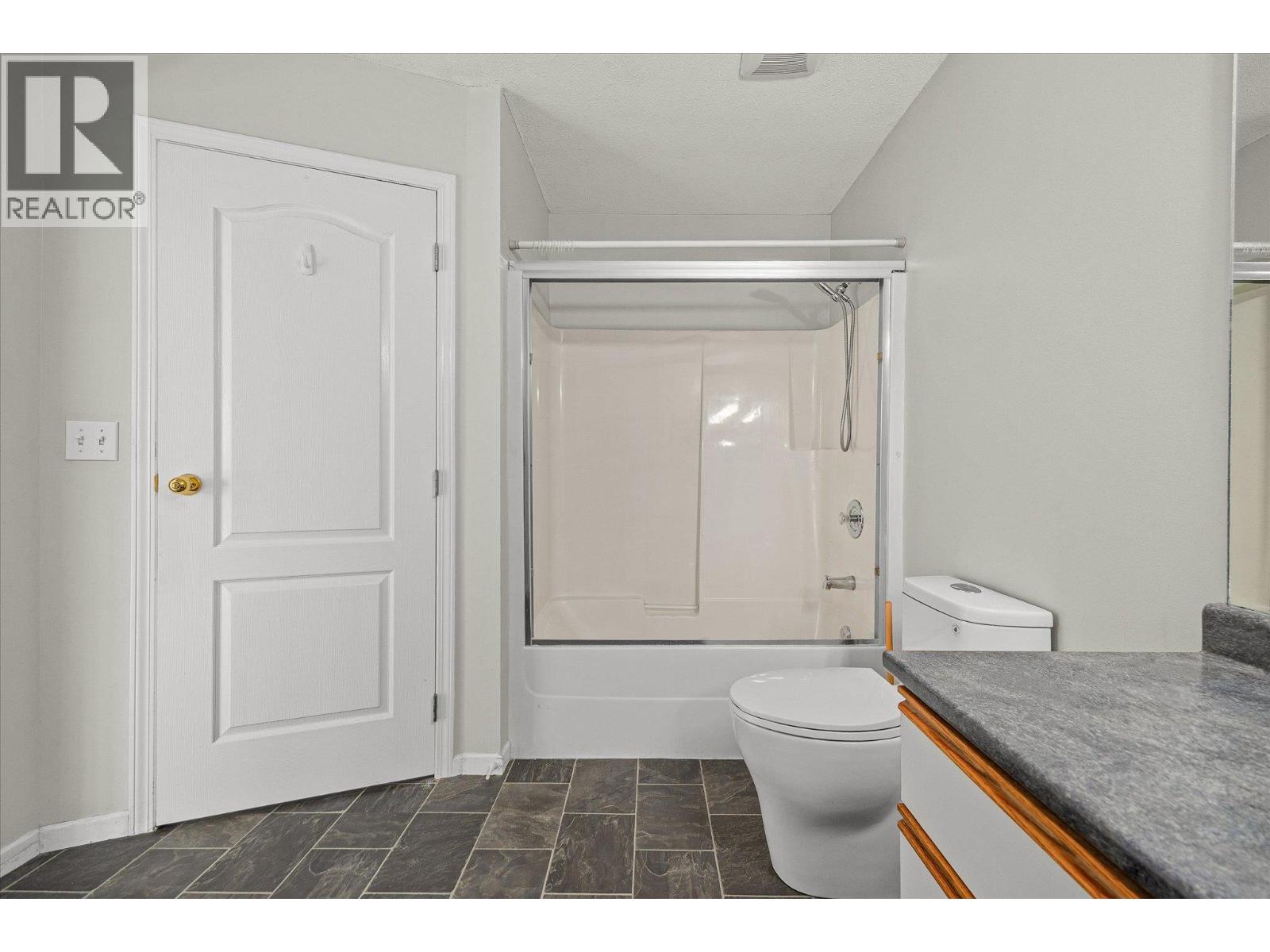 406 780 Houghton Road, Kelowna