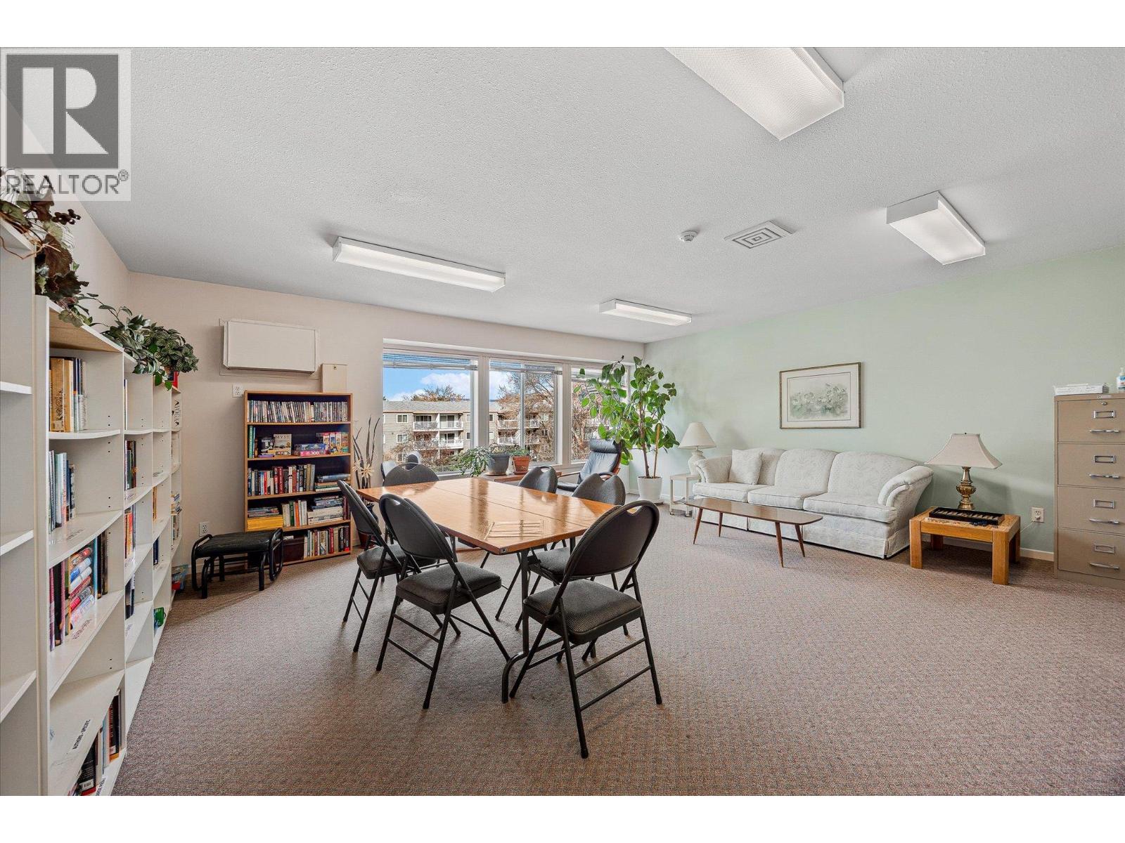 406 780 Houghton Road, Kelowna