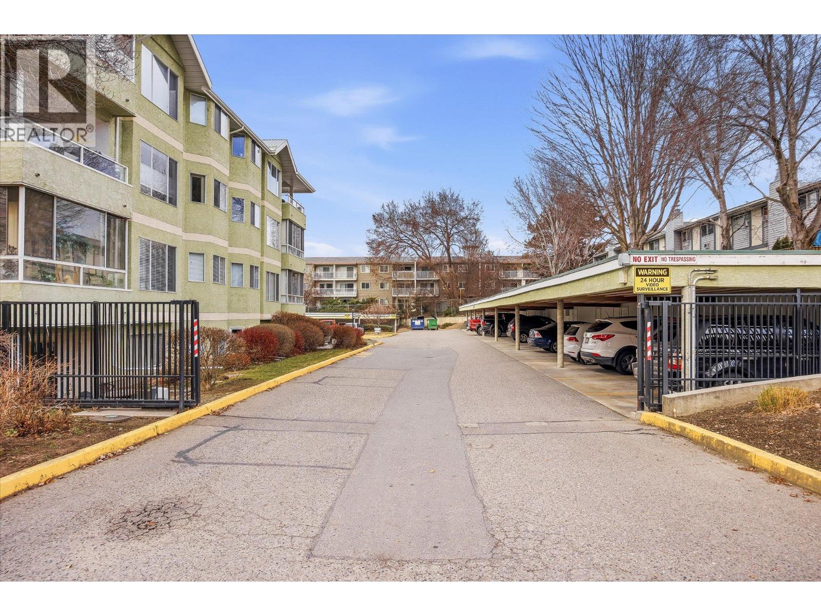 406 780 Houghton Road, Kelowna