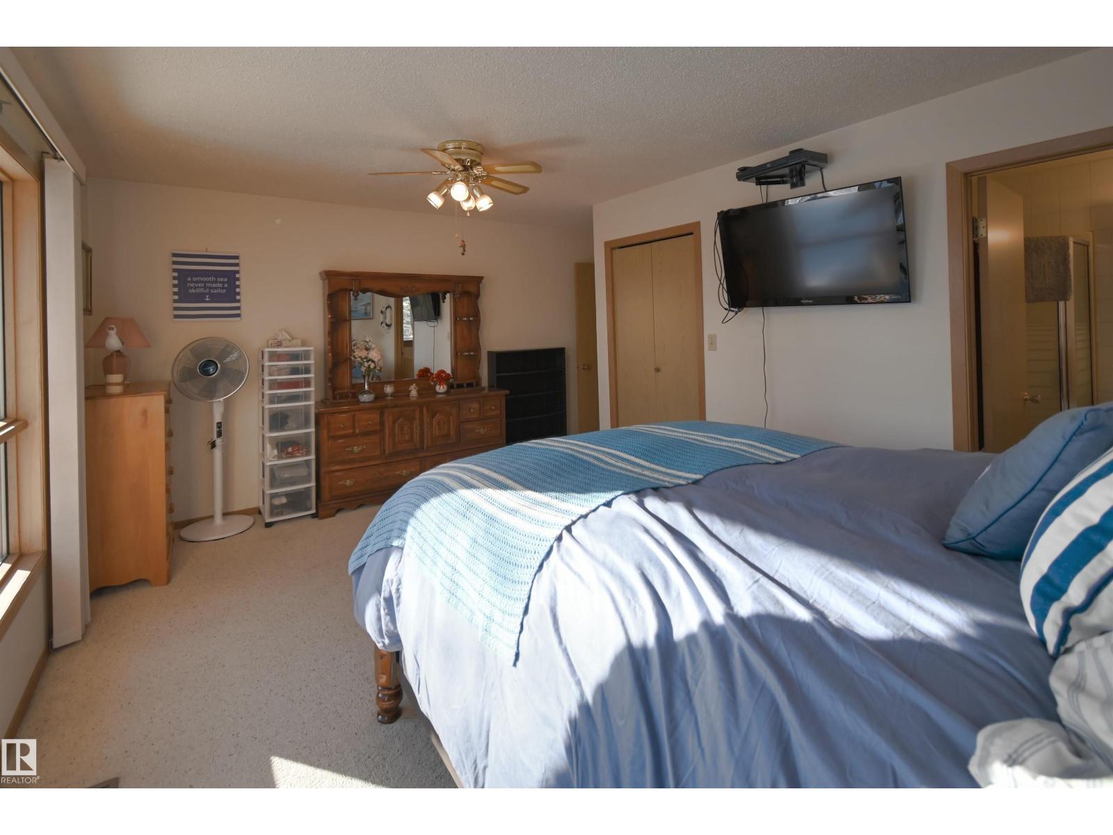 #128 4521 LAKESHORE RD - 20