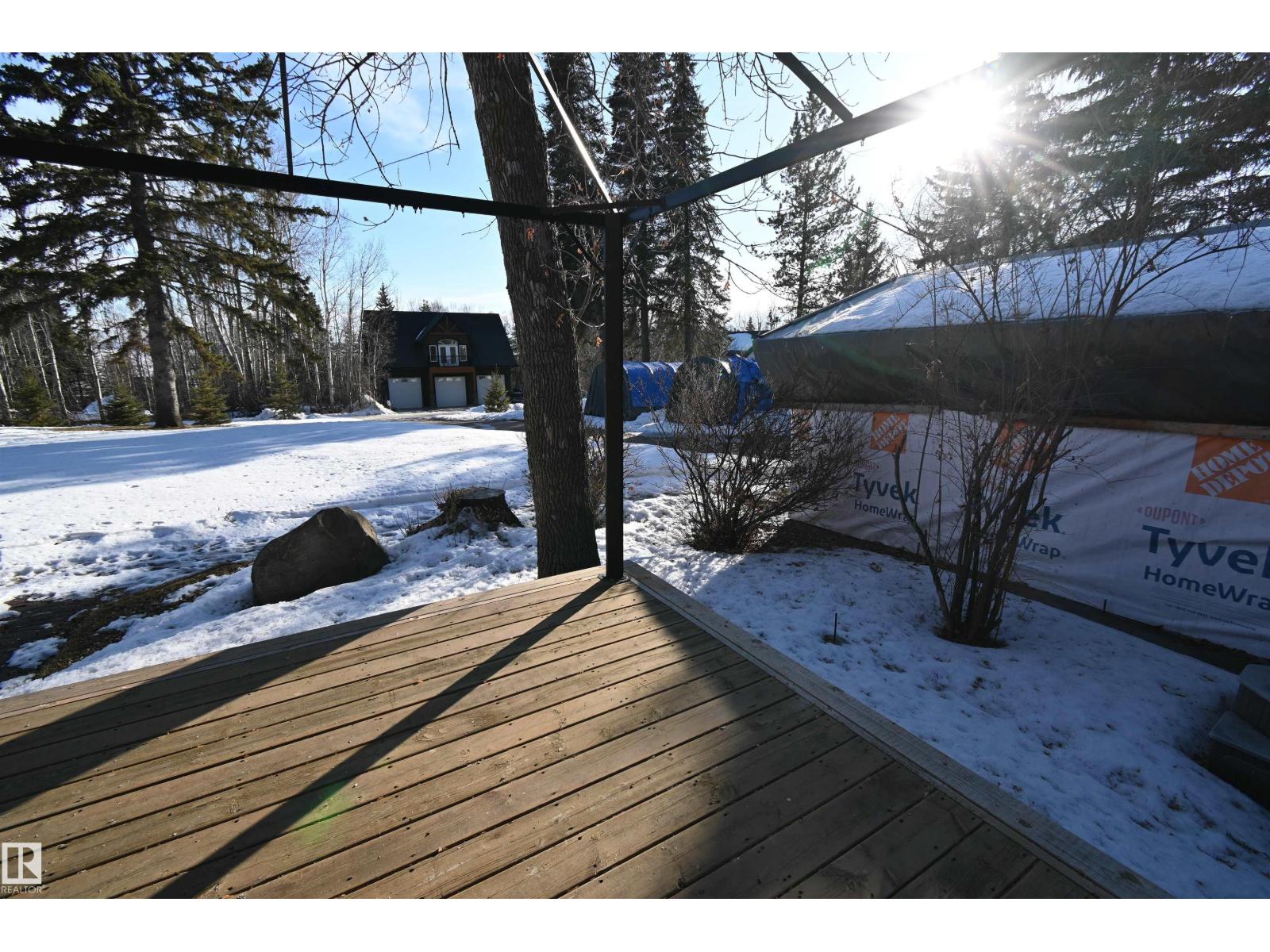 #128 4521 LAKESHORE RD - 28