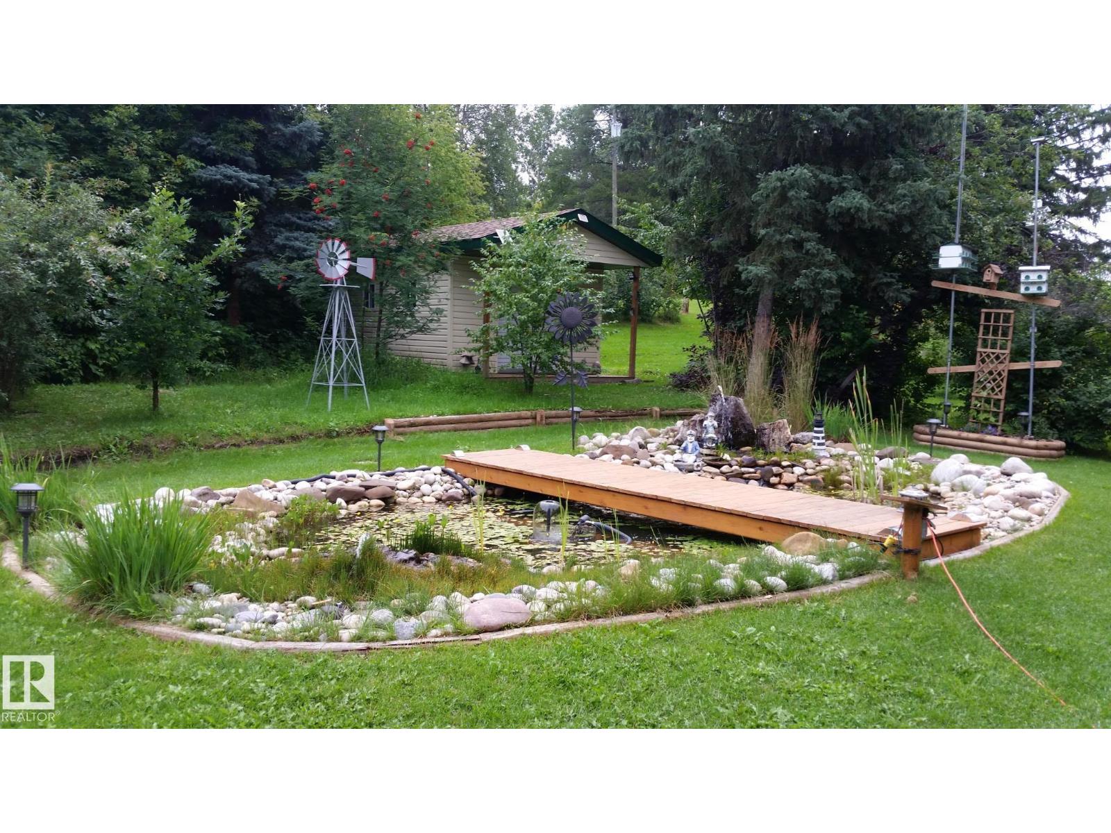 #128 4521 LAKESHORE RD - 34